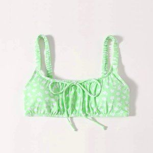 NEW! Sz M So Cute Green Floral Swimsuit Ruched Bikini Top